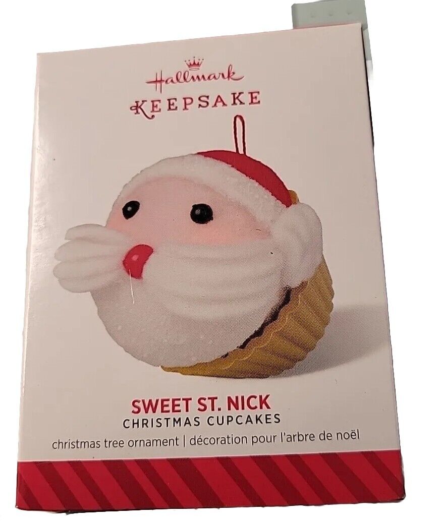 2014 Hallmark Sweet St. Nick - 5th in Christmas Cupcakes Series - Z15