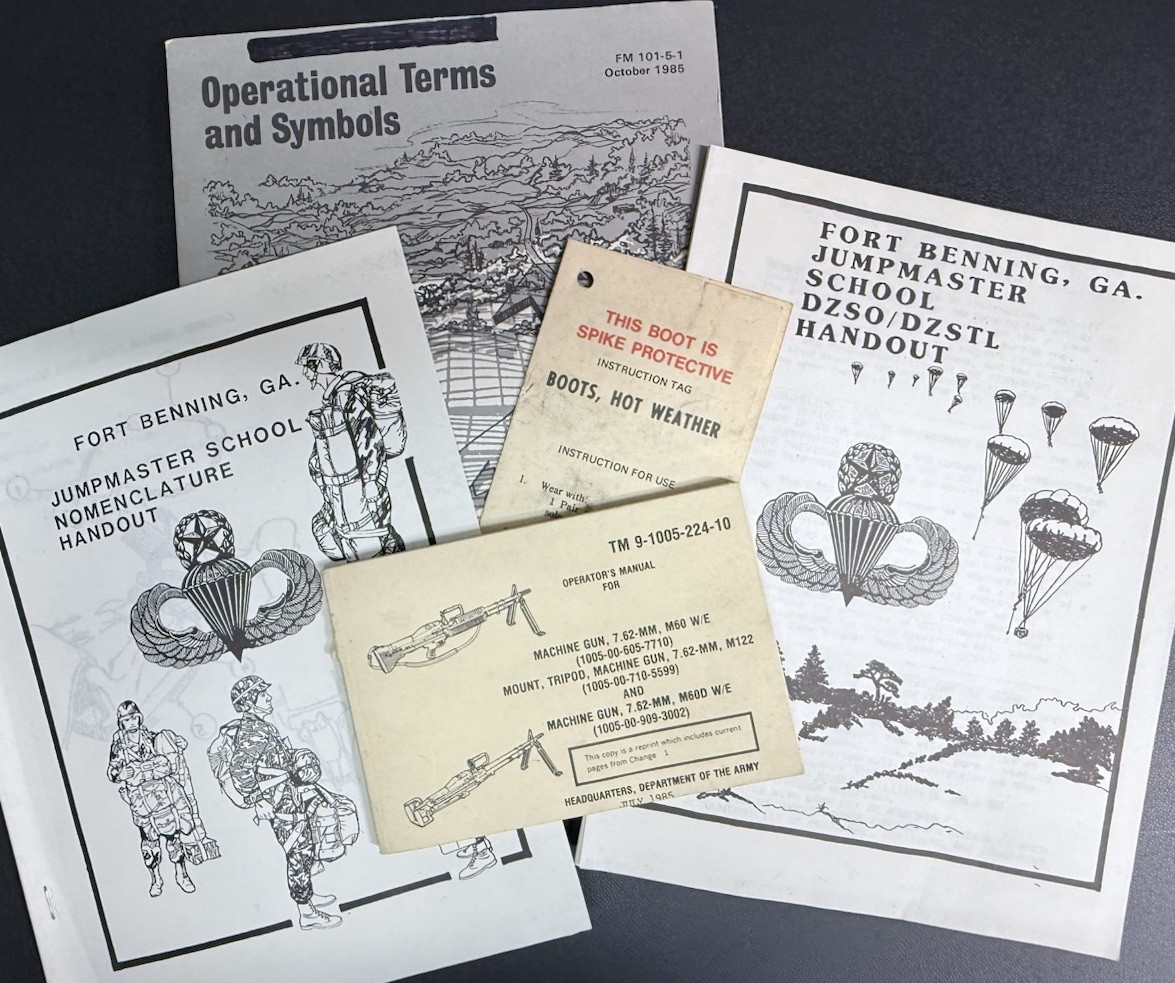 US Army Military Manuals 1985 Lot Fort Benning Jumpmaster Airborne M60 OPs Terms US Army Military Manuals 1985 Lot Fort Benning Jumpmaster Airborne M60 OPs Terms
