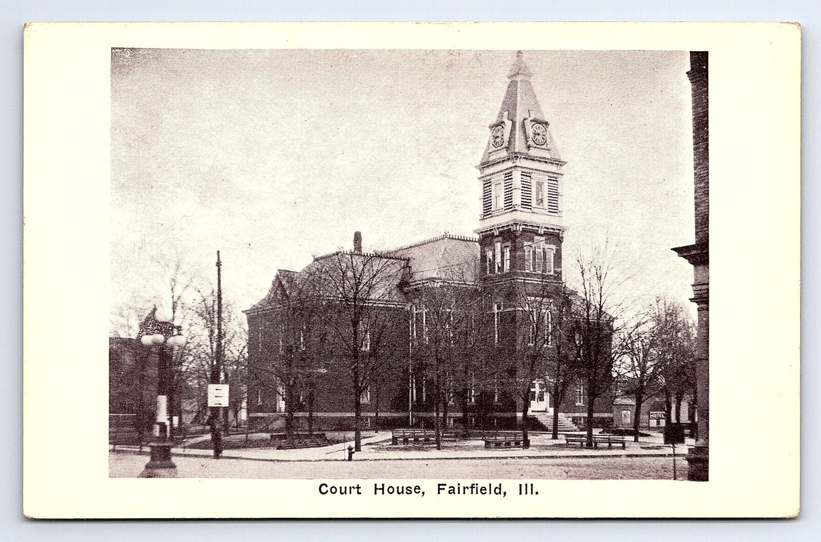 Postcard Court House Fairfield Illinois