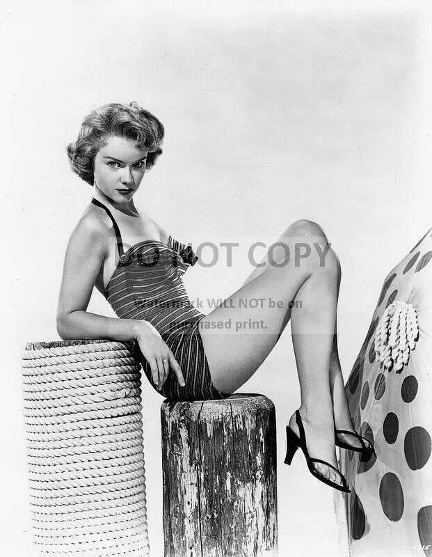 ACTRESS ANNE FRANCIS PIN UP - 8X10 PUBLICITY PHOTO (BT101)