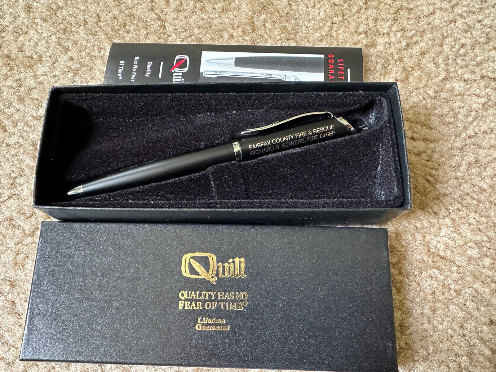 Fairfax County Va Fire And Rescue Quill  Pen Black Ink Ball Point Twisting