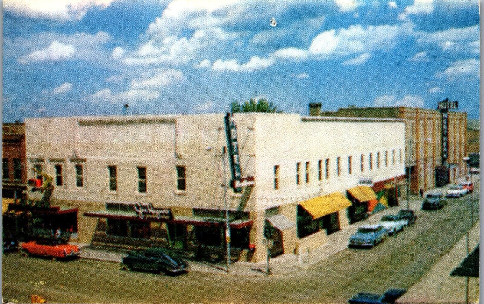 Northern Hotel, Williston, North Dakota Postcard (1950s)