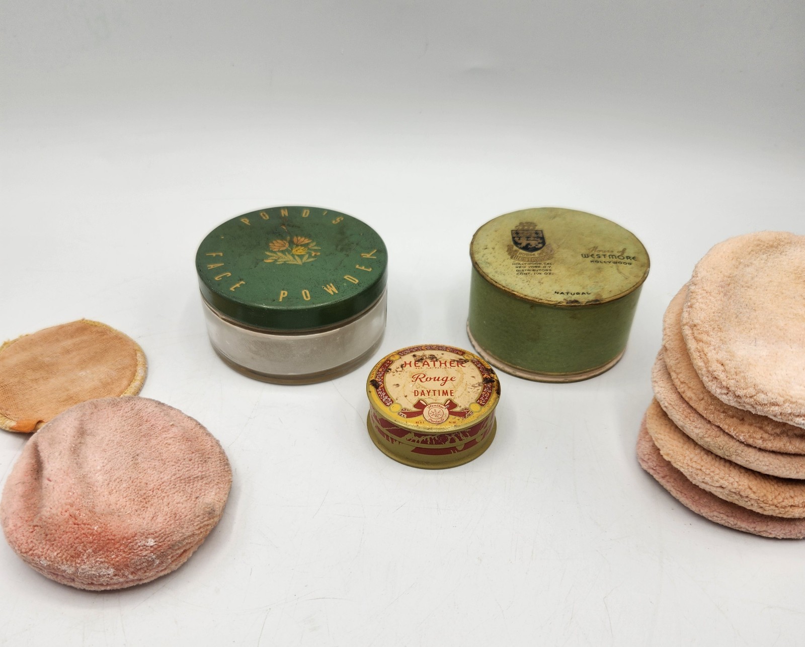 3 Vtg FACE POWDER Ponds, Westmore, Heather Rouge Extra POWDER Puffs 3 Vtg FACE POWDER Ponds, Westmore, Heather Rouge Extra POWDER Puffs