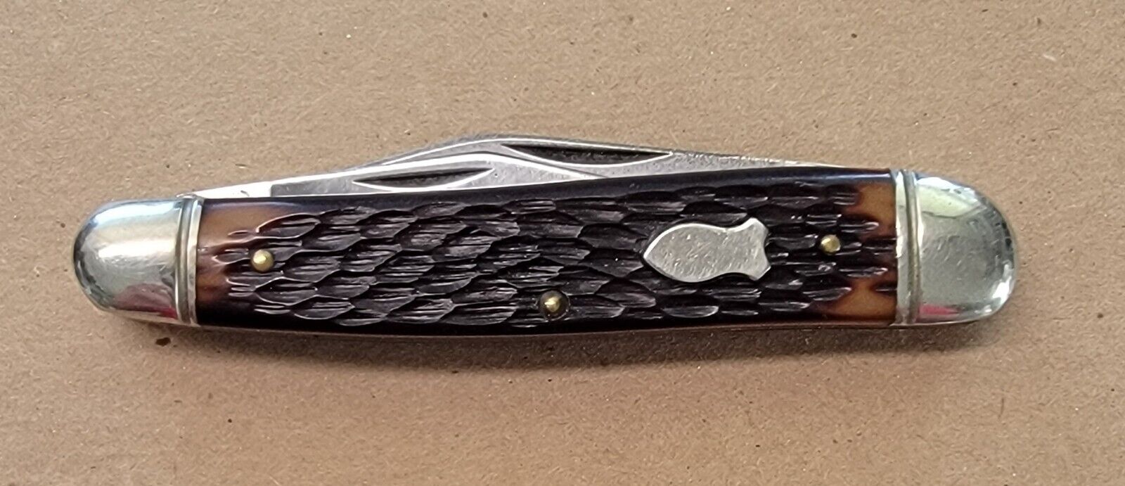 VTG Schrade Walden #804 Black Peach Seed Bone Whittler Pocket Knife USA