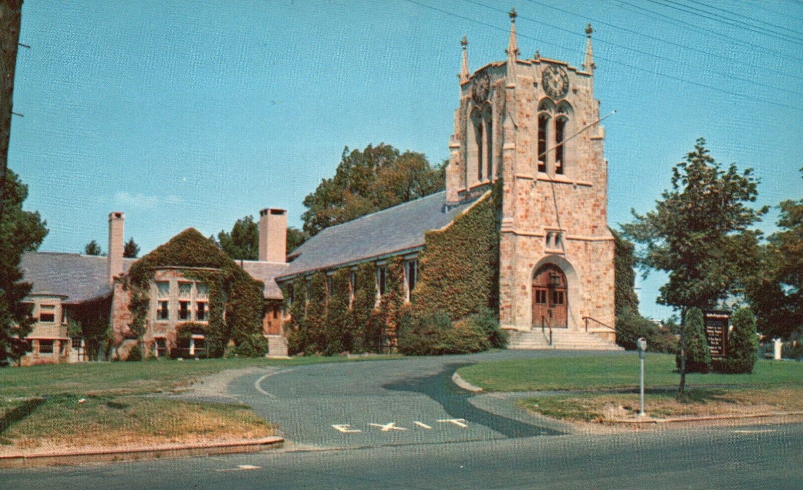 Braintree, MA, First Congregational Church, Chrome Vintage Postcard a4510