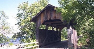 Holmes Creek Covered Bridge, Charlotte, Vermont